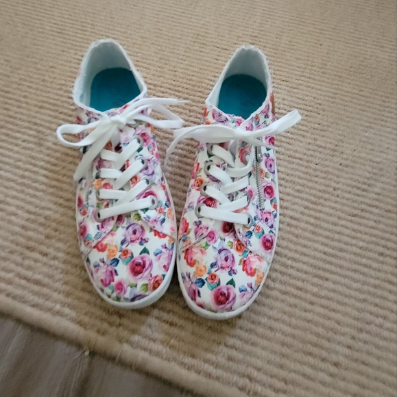 Blowfish Shoes - Blowfish lace-up sneakers